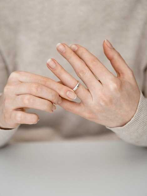 Как укрепить тонкие ногти на руках